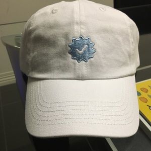 Verified check “Dad” hat (unstructured)